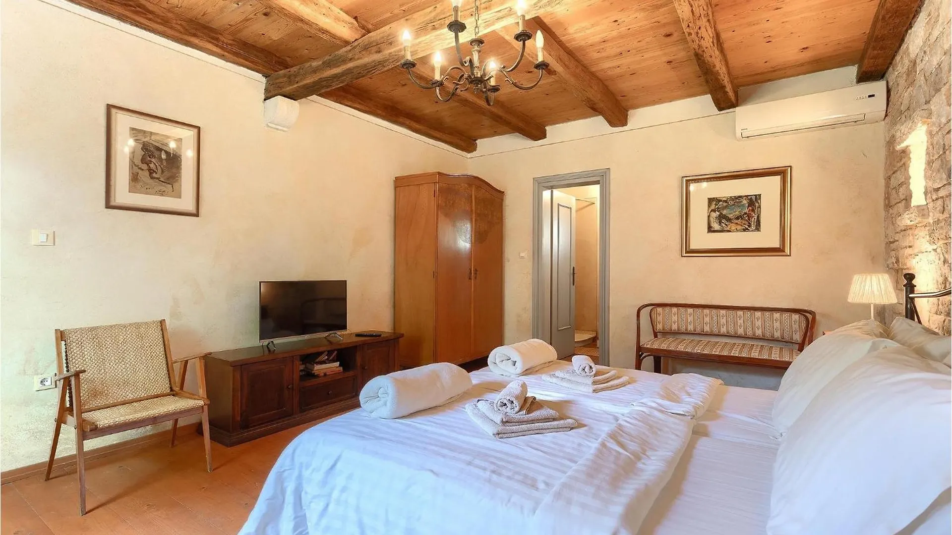 Villa Roveria Butkovici  Butkovici (Istria)