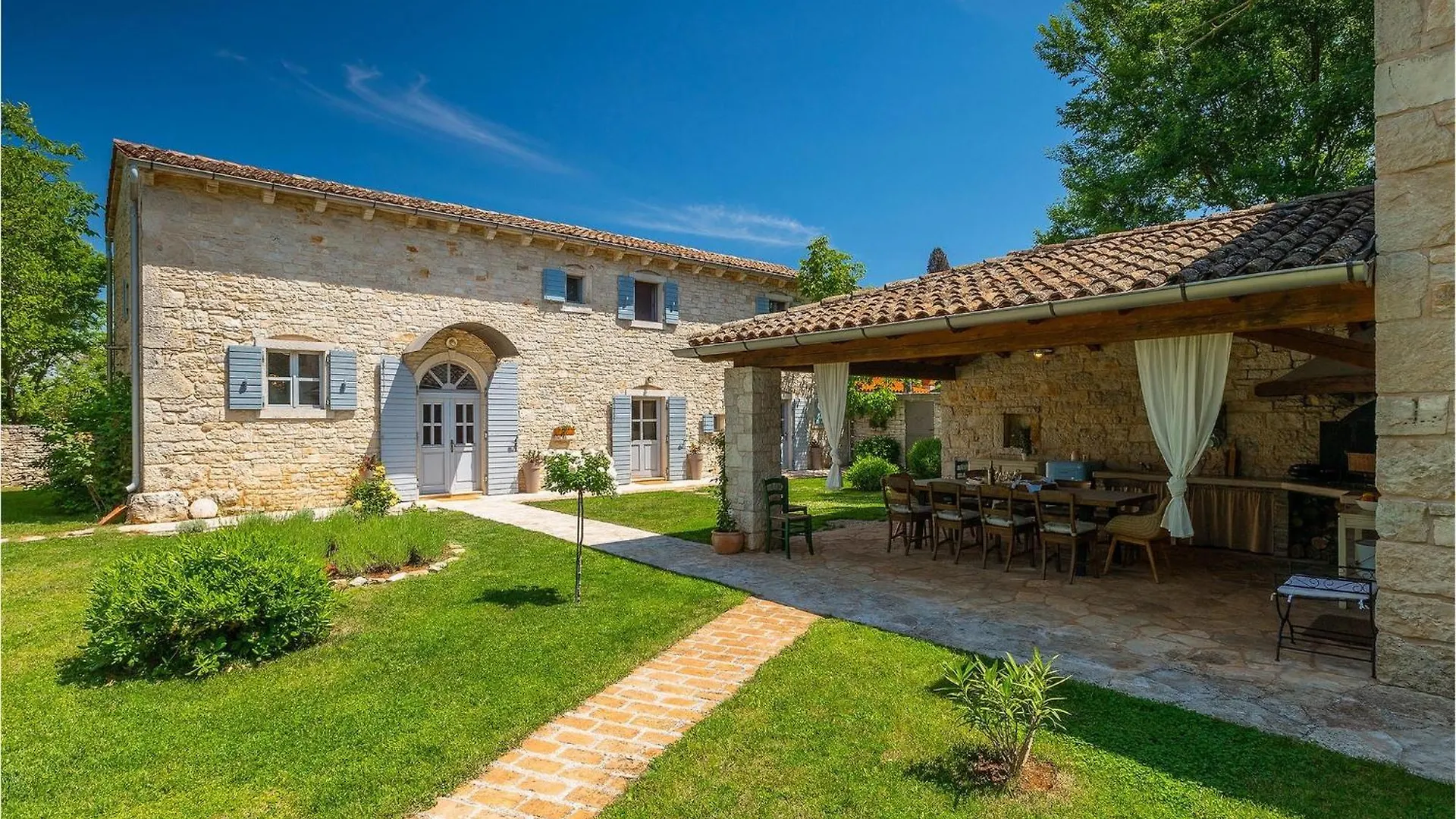 Villa Roveria Butkovici  Holiday home Butkovici (Istria)