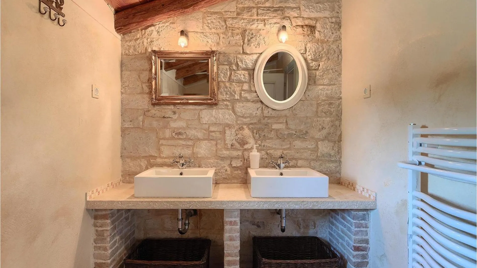 Holiday home Villa Roveria Butkovici