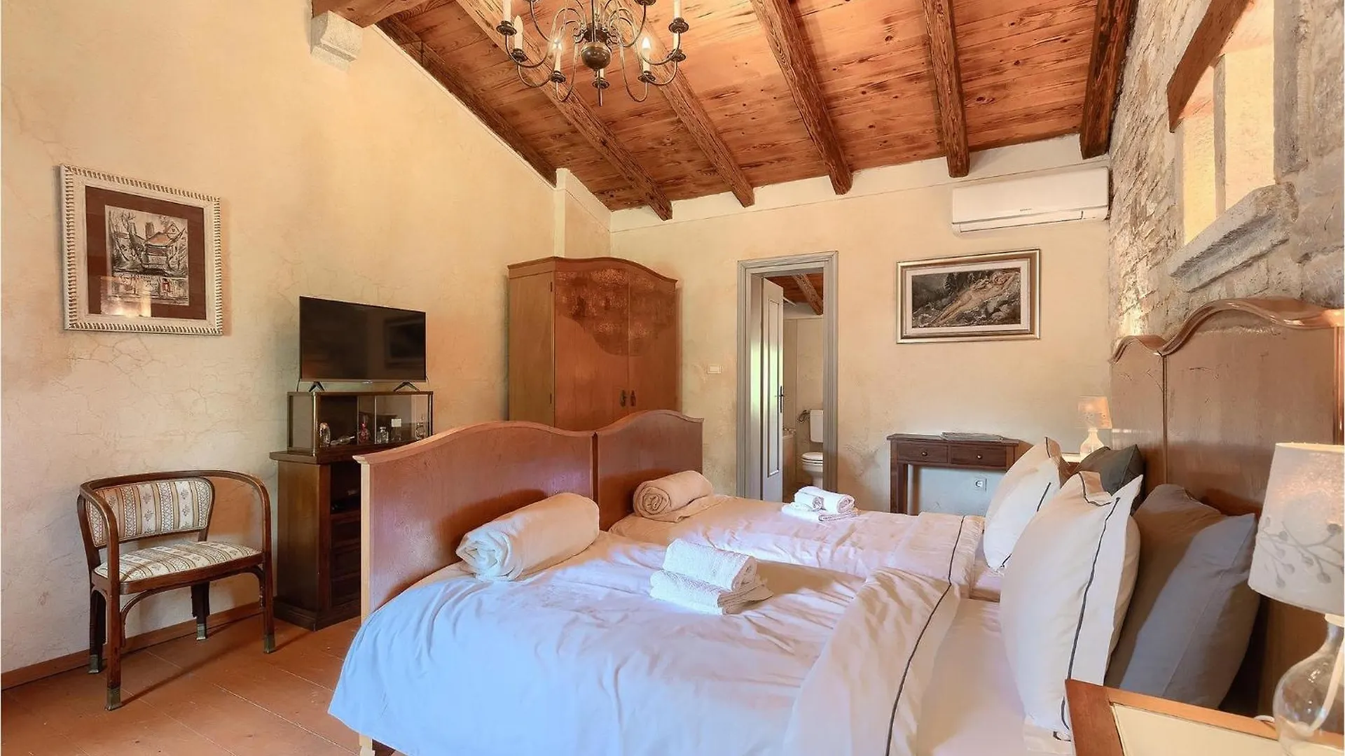 Villa Roveria Butkovici  Butkovici (Istria)